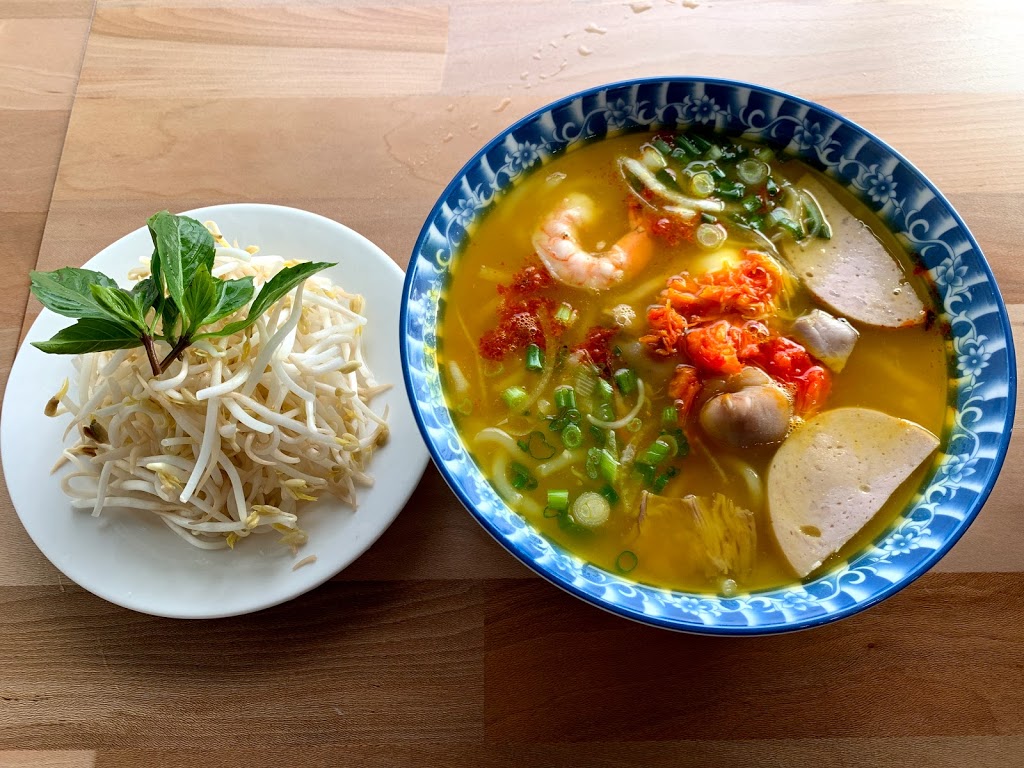 La Maison Da Nang | 5195 Victoria Dr, Vancouver, BC V5P 3V1, Canada | Phone: (604) 732-2182