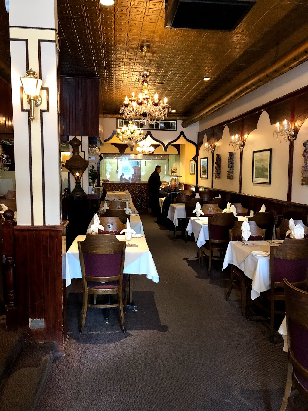Taj-Mahal | 925 Bank St, Ottawa, ON K1S 3W5, Canada | Phone: (613) 234-1280