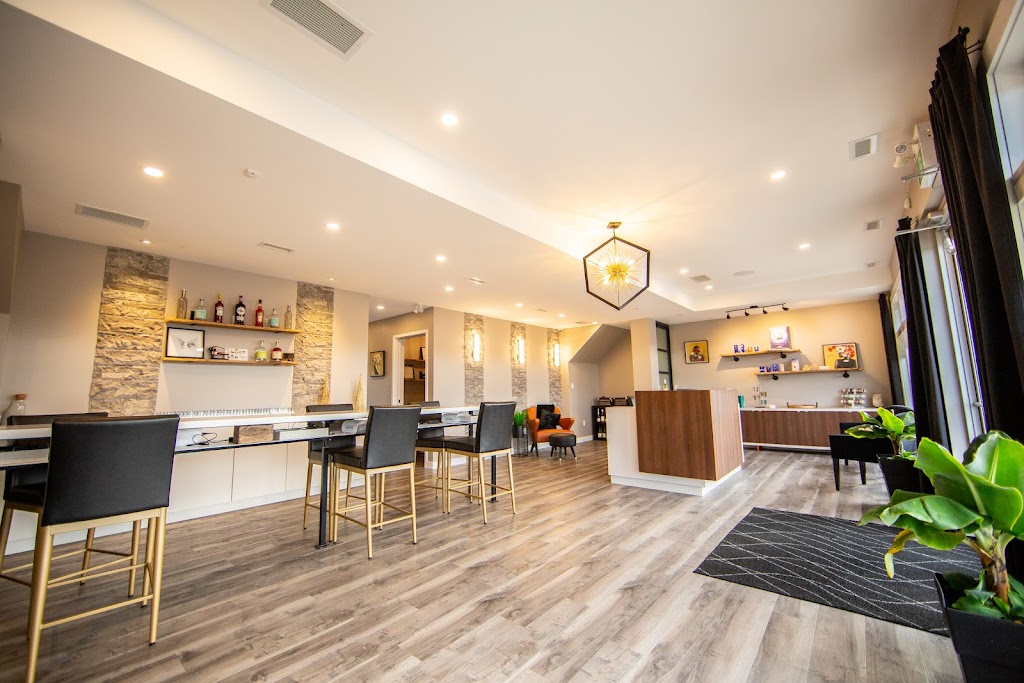Quattro Beauty Studio | 530 N Service Rd Unit 4, Grimsby, ON L3M 0C9, Canada | Phone: (905) 309-4044