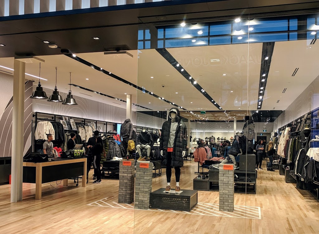 Nike | 3401 Dufferin St, North York, ON M6A 2T9, Canada | Phone: (647) 351-8485