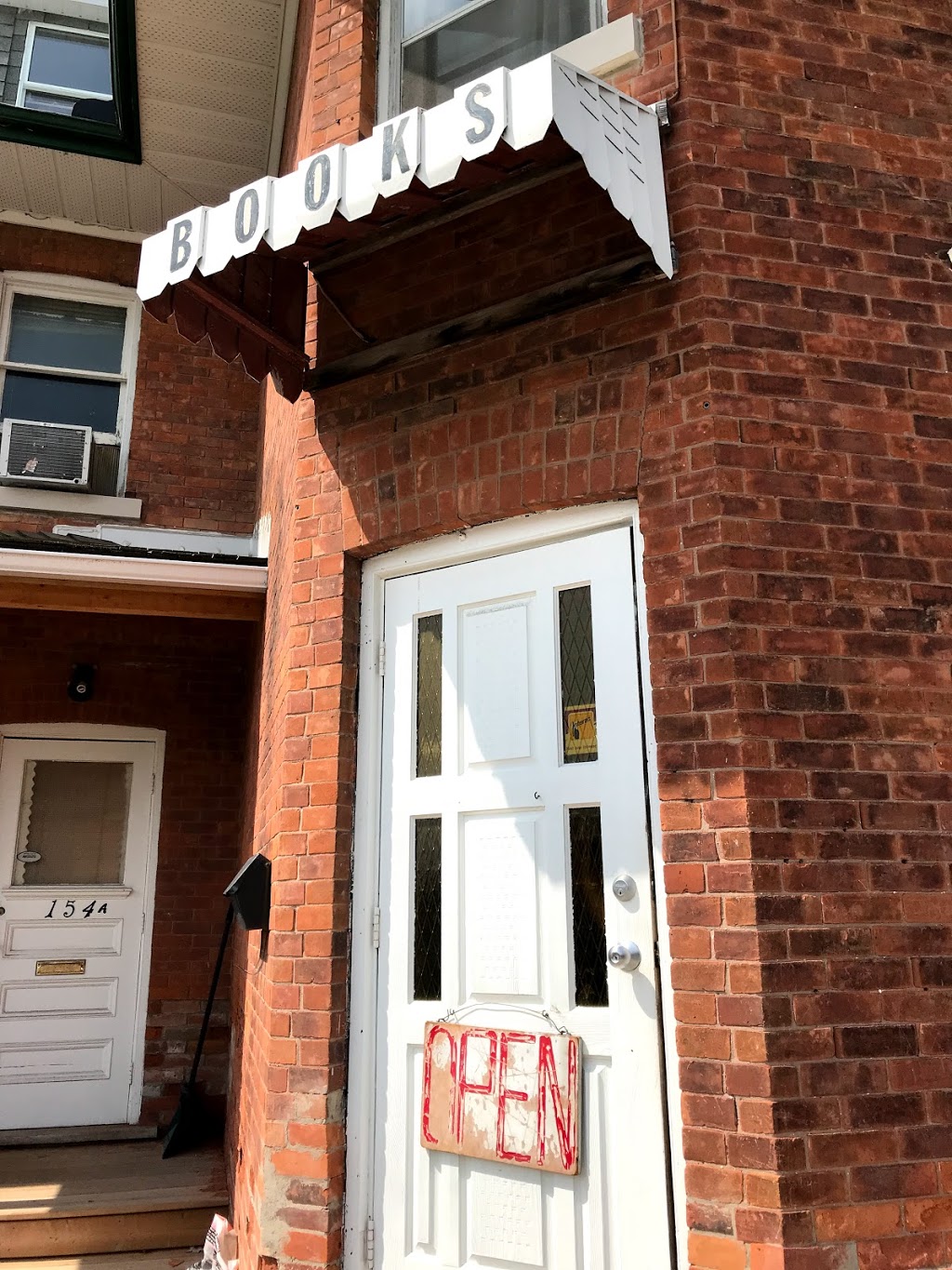 Alfsen House Books | 154 Main St N, Markham, ON L3P 1Y3, Canada | Phone: (905) 294-2571