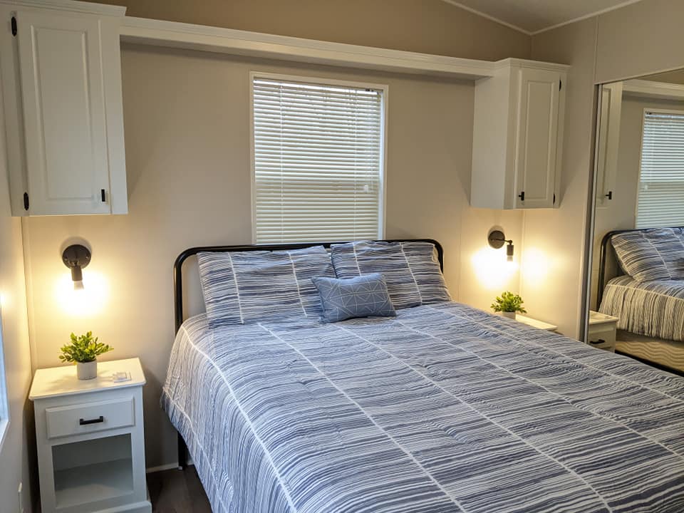 Ella On The Lake | 51 Wyldewood Beach, Sherkston, ON L0S 1R0, Canada | Phone: (647) 878-4061