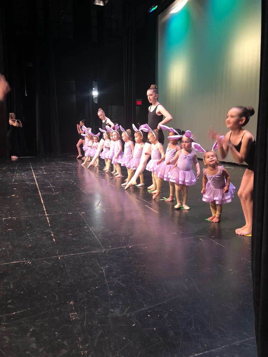 The Dance Edge | 1472 Thornton Rd N unit 21, Oshawa, ON L1H 7K4, Canada | Phone: (905) 576-3343
