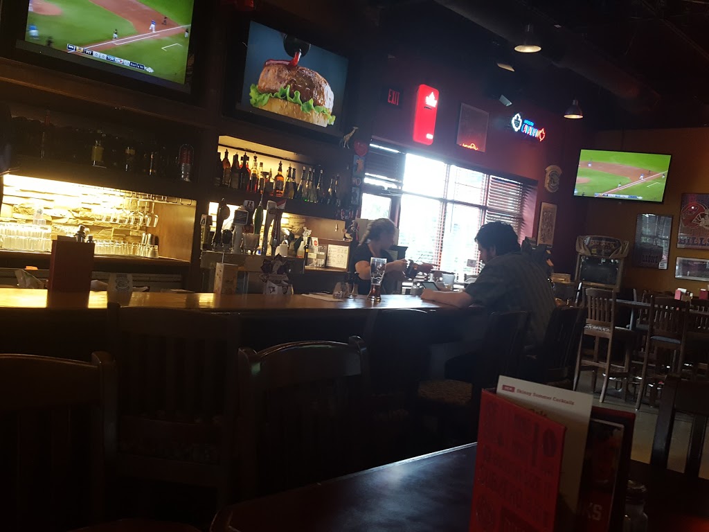 Boston Pizza | 431 Norwich Ave, Woodstock, ON N4S 3W4, Canada | Phone: (519) 536-7800