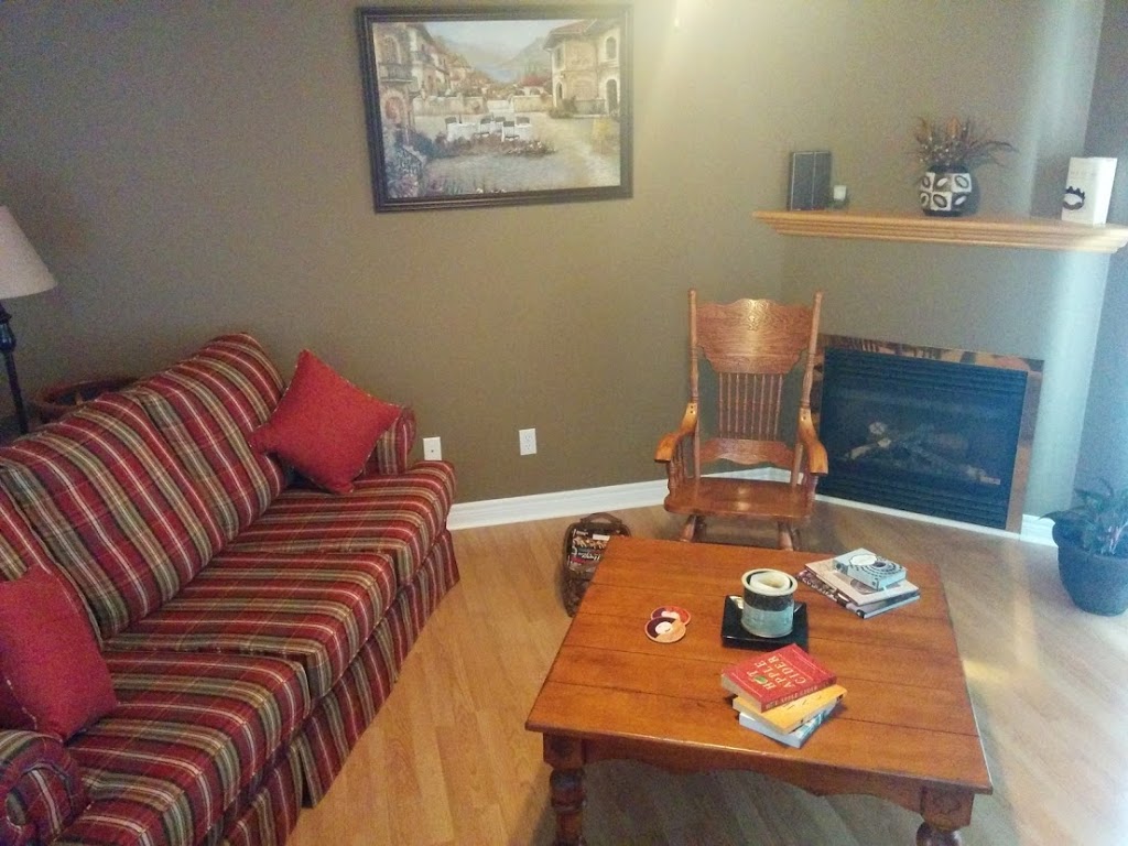 Casa Java Bed & Breakfast | 2499 Keitel Dr, Peterborough, ON K9K 2N9, Canada | Phone: (705) 874-5239