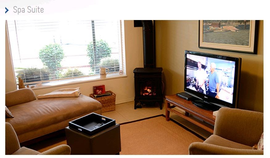 At The Beach Retreat | 872 Alderside Rd, Port Moody, BC V3H 3A6, Canada | Phone: (604) 469-1923
