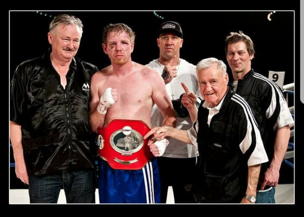 Black Star Boxing Club YXE | 2120 St George Ave, Saskatoon, SK S7M 0K7, Canada | Phone: (306) 850-5044