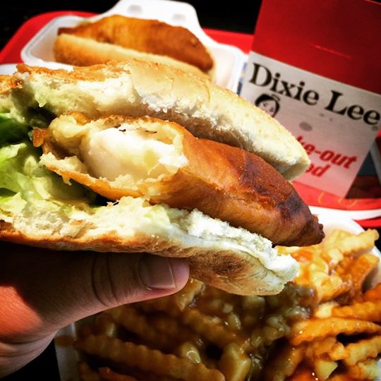 Dixie Lee Family Restaurant | 254 Main St, Liverpool, NS B0T 1K0, Canada | Phone: (902) 354-3030