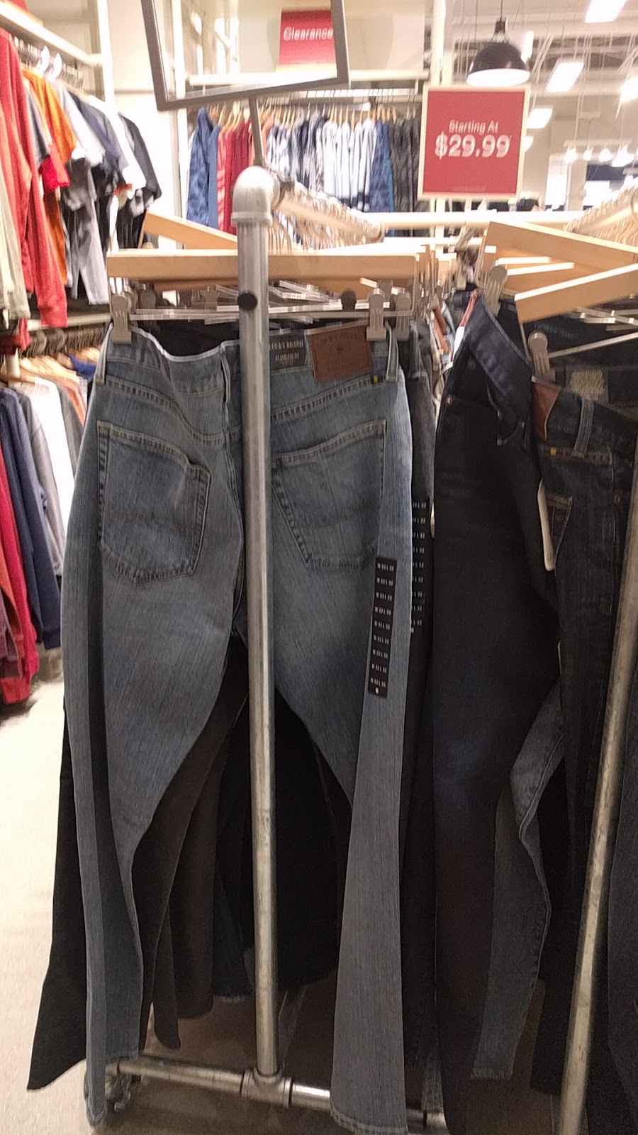 Lucky Brand | 5000 Canoe Pass Way, Tsawwassen, BC V4M 4G9, Canada | Phone: (604) 948-3420