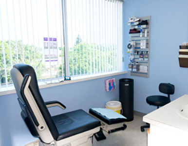 The Footcare Centre - Chiropodist | 4256 Portage Rd #302, Niagara Falls, ON L2E 6A4, Canada | Phone: (905) 357-0214
