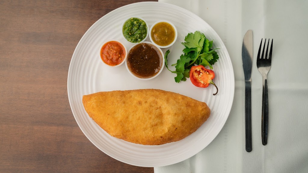 Lenas Roti & Doubles | 2565 Steeles Ave E Unit 35, Brampton, ON L6T 4L6, Canada | Phone: (905) 497-4800