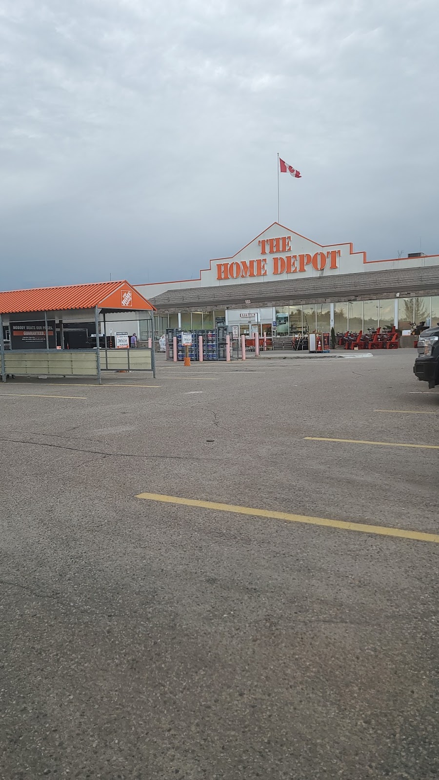 The Home Depot | 20 Depot Dr, R.R.2, Bracebridge, ON P1L 0A1, Canada | Phone: (705) 646-5600