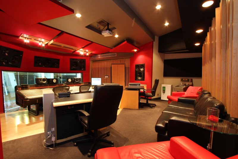 PG Productions Vocal Studio | 33 Villiers St, Toronto, ON M5A 1A9, Canada | Phone: (647) 501-8147