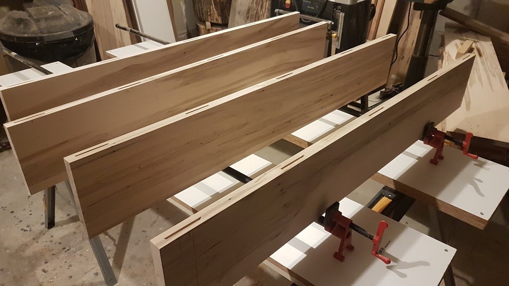 Lone Wolf Woodworking | Plum Tree Ln, Grimsby, ON L3M 5T5, Canada | Phone: (905) 745-1882