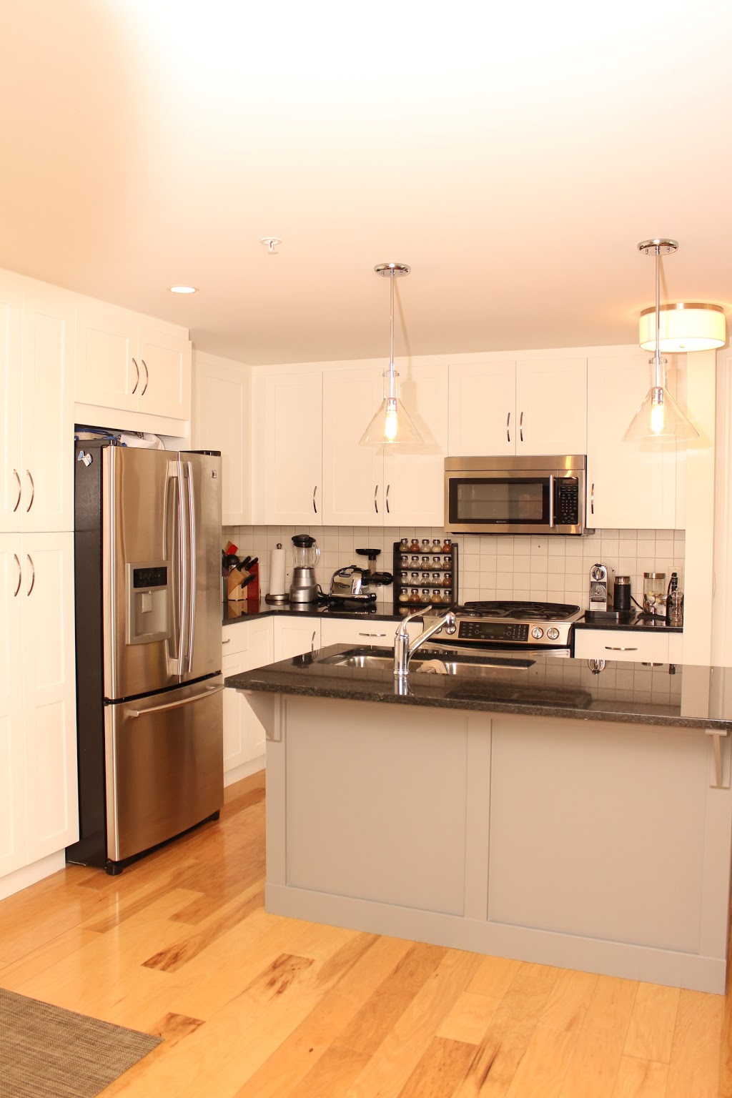 The Spray Booth | 125 133 Wyndham Crescent, Kelowna, BC V1X 1Y8, Canada | Phone: (778) 363-8582