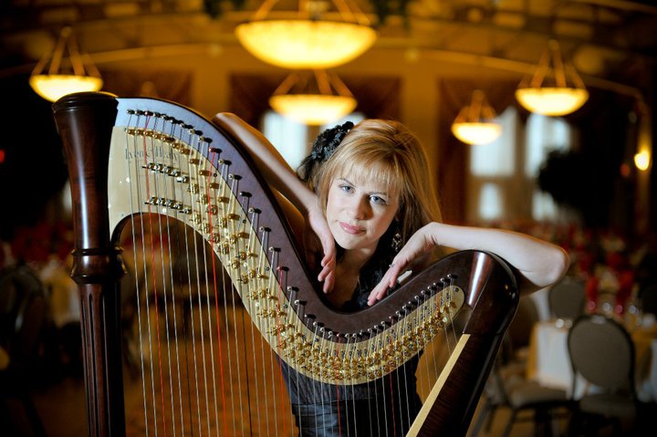 Chantal Dube the Harpist | 125 Dorothy St, Welland, ON L3B 3V8, Canada | Phone: (416) 909-9944