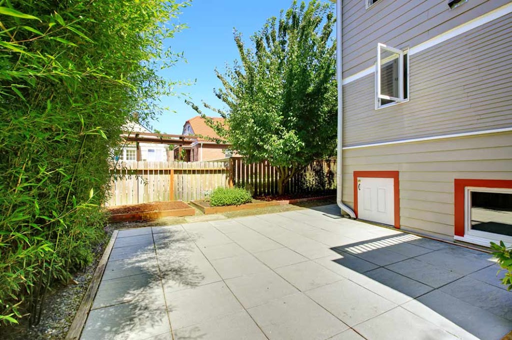 VALROC DEVELOPMENT LTD. | 7327 200b St, Langley Twp, BC V2Y 3G2, Canada | Phone: (604) 427-0152