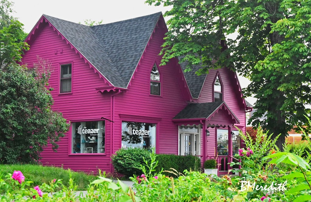 The Teazer | 21 Edgewater St, Mahone Bay, NS B0J 2E0, Canada | Phone: (902) 624-9097