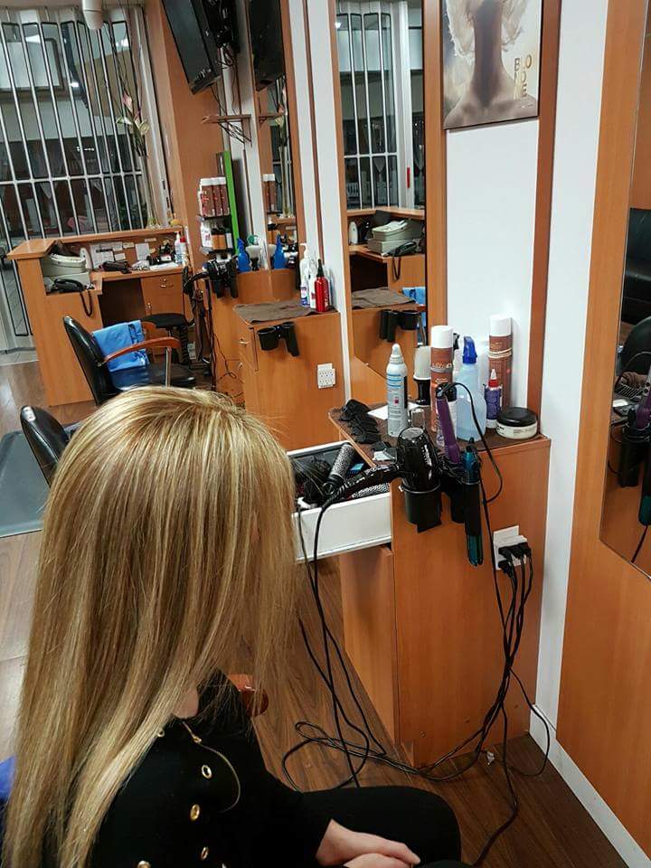 Elis Salon | 500 Rexdale Blvd, Etobicoke, ON M9W 6K5, Canada | Phone: (647) 800-6353