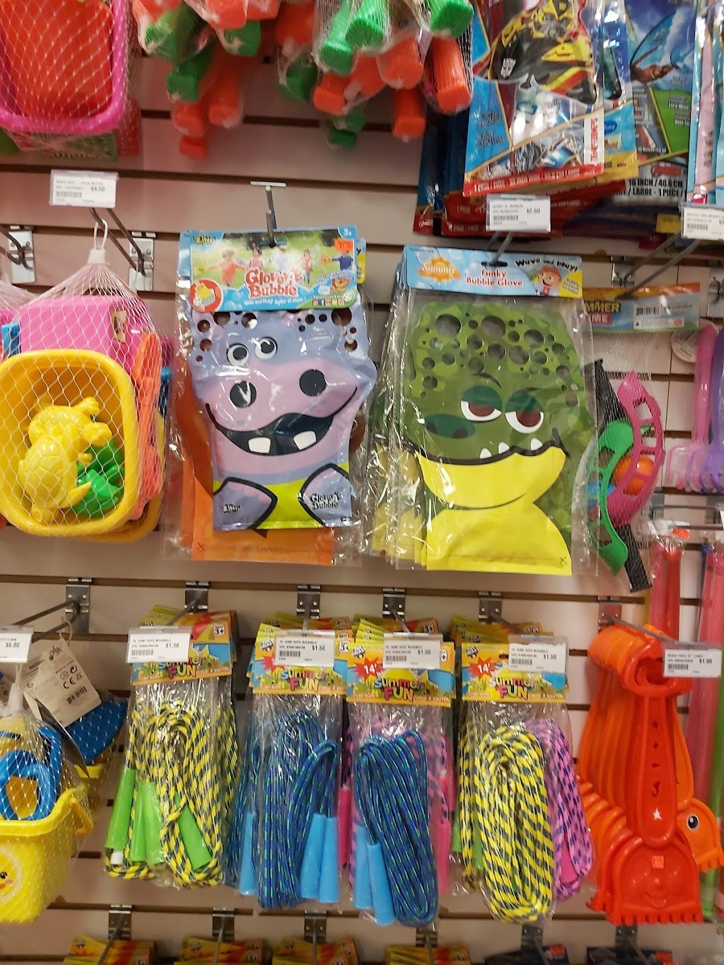 Great Canadian Dollar Store | 7-35 Plaza Blvd, Moncton, NB E1C 0E8, Canada | Phone: (506) 854-4802