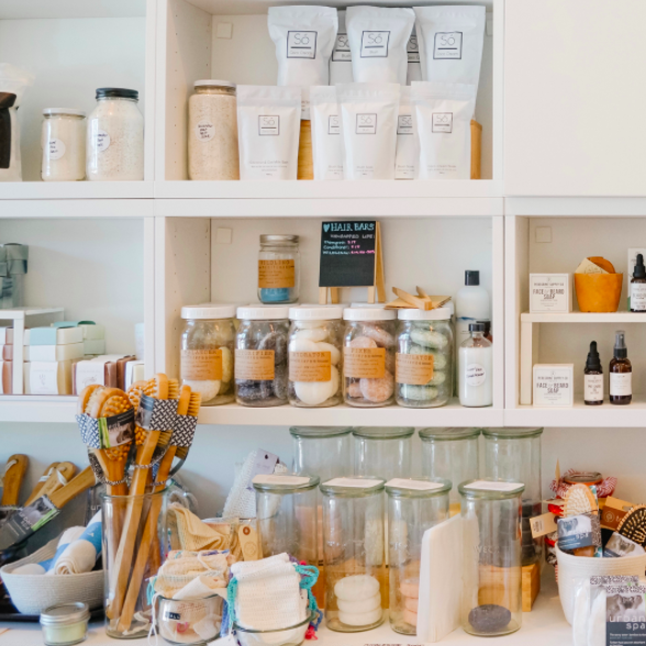 Delish General Store | 3246 Connaught Crescent #101, North Vancouver, BC V7R 0A7, Canada | Phone: (604) 971-0998