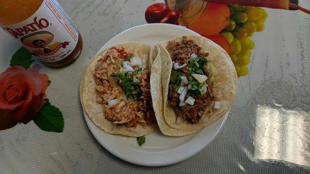 Salsa Caliente Mexican Grill | 275 Erie St S, Leamington, ON N8H 3C4, Canada | Phone: (519) 322-4777