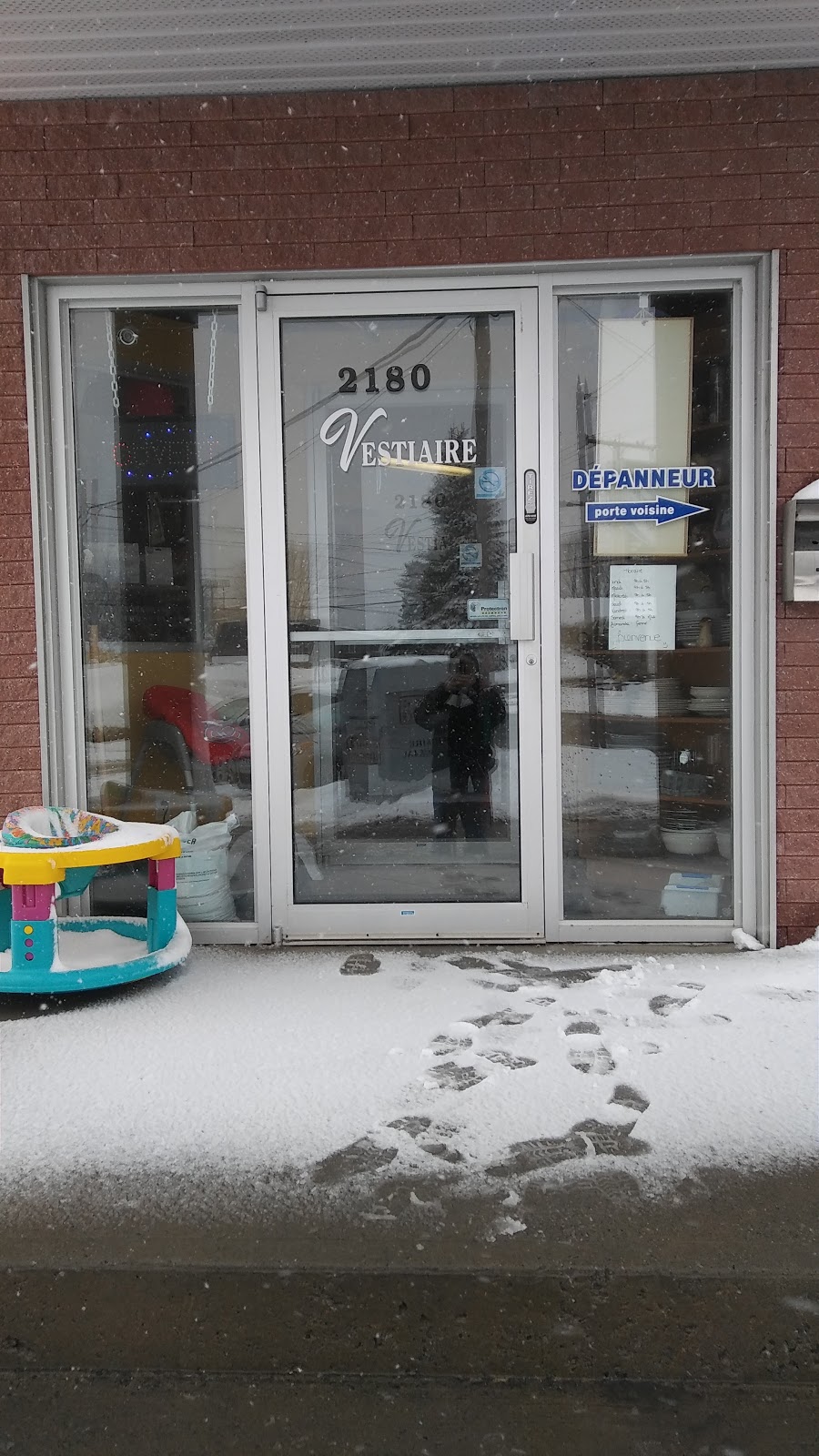 Vesitaire Familial | 2180 route 139 Saint-Nicéphore, Saint-Nicéphore, QC J2A 2G2, Canada | Phone: (819) 472-3501
