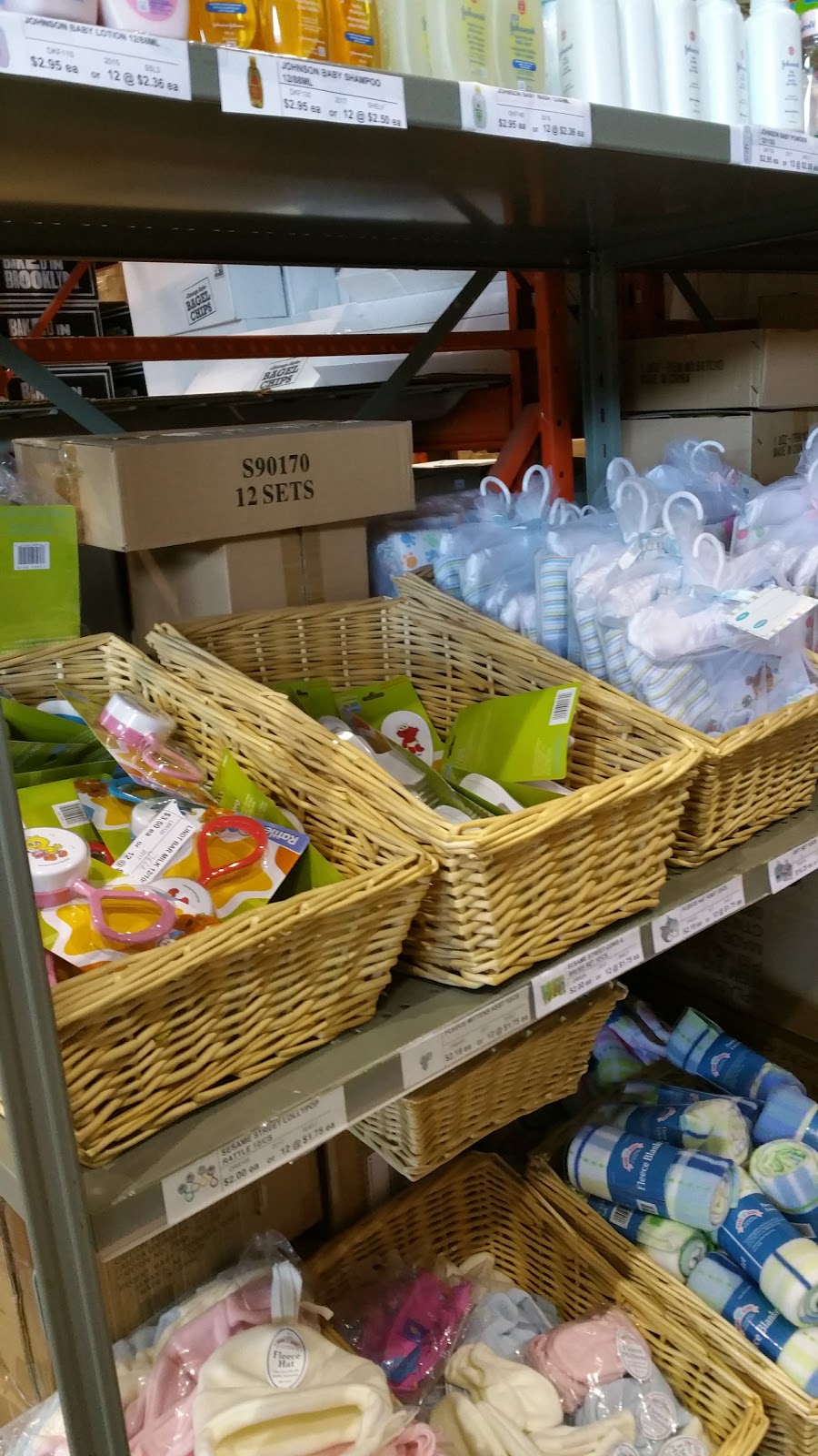 SAKSCO Gourmet Basket Supplies | 4-6221 Kennedy Rd, Mississauga, ON L5T 2S8, Canada | Phone: (905) 795-9400