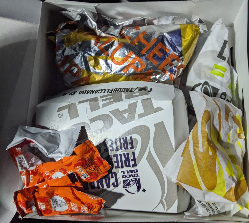 Taco Bell | 985 Eglinton Ave E, Mississauga, ON L4W 4H3, Canada | Phone: (905) 238-9514
