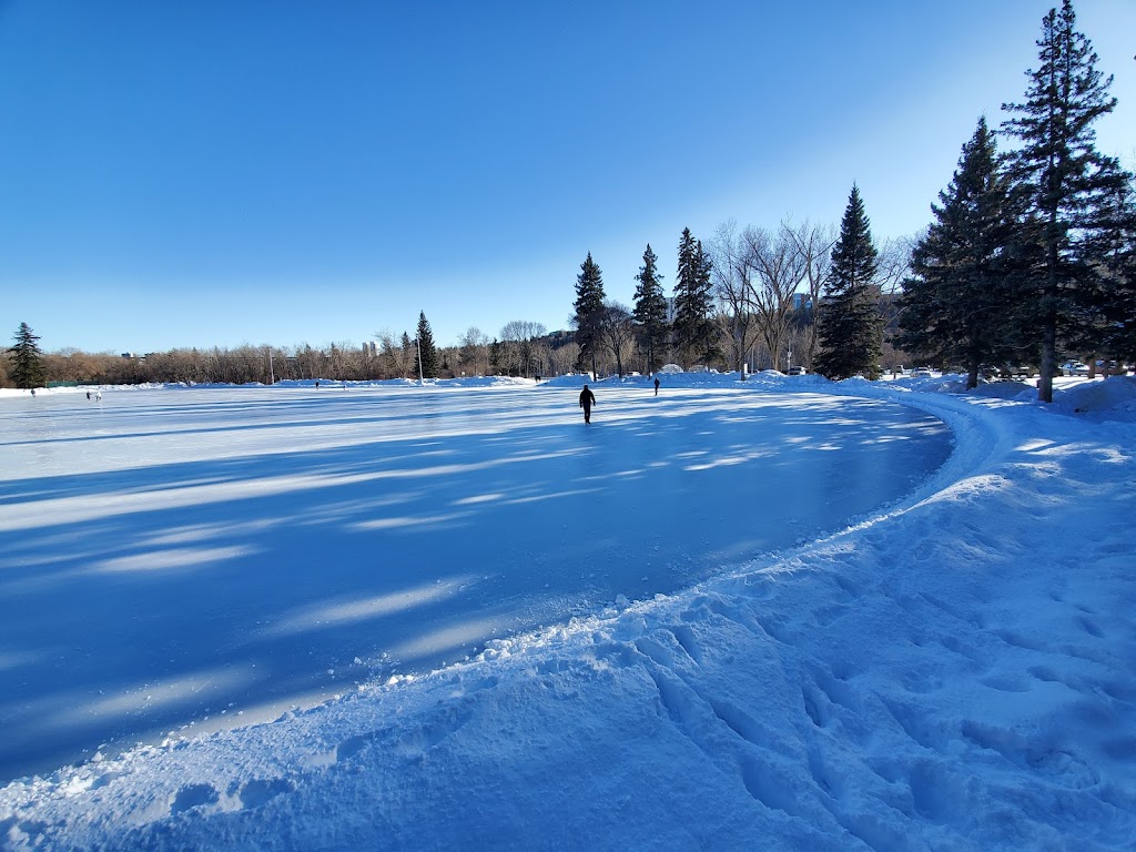 Victoria Park Skating Oval | River Valley Victoria, Edmonton, AB T5K 1S7, Canada | Phone: (780) 442-5311