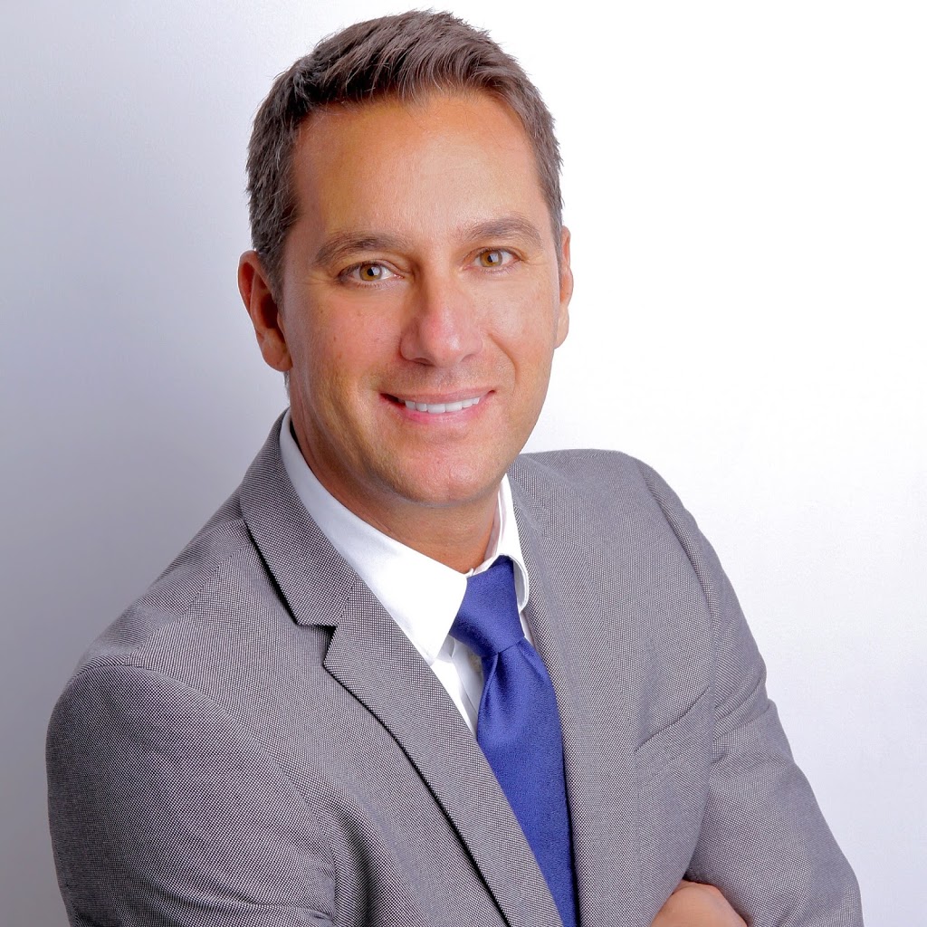 Benoit De Césaré REMAX TMS | 156 Boulevard Curé-Labelle, Sainte-Thérèse, QC J7E 2W3, Canada | Phone: (514) 804-8336
