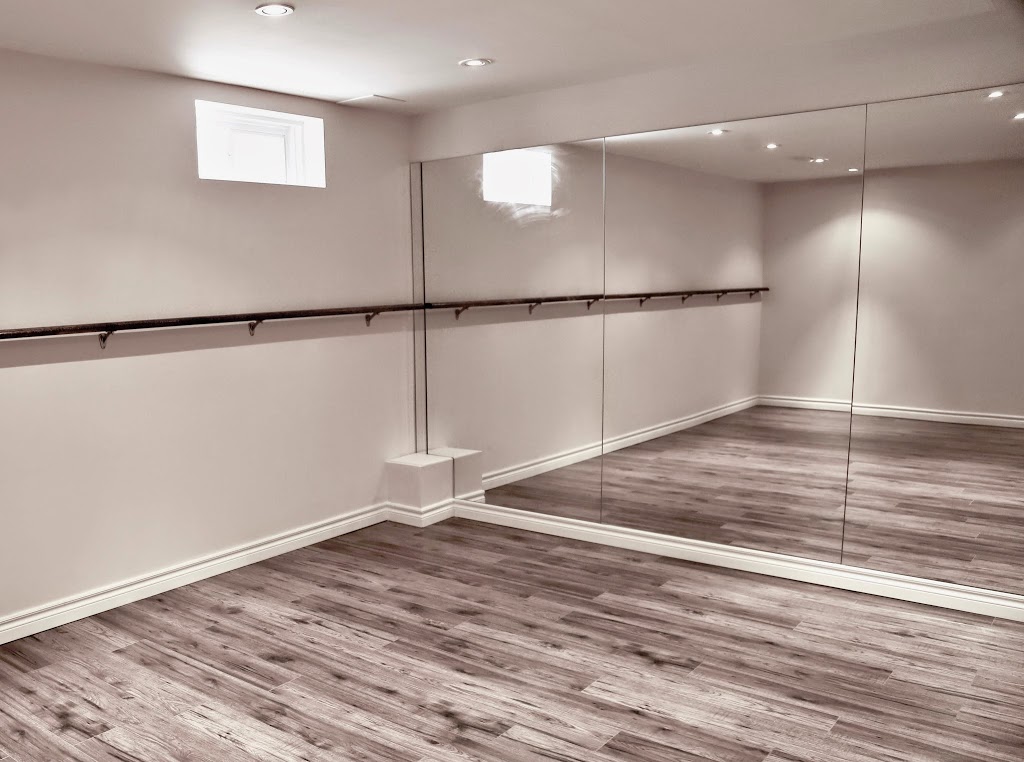 Anahata Heart Yoga Studio | 87 Donisi Ave, Thornhill, ON L4J 6W2, Canada | Phone: (647) 669-6317