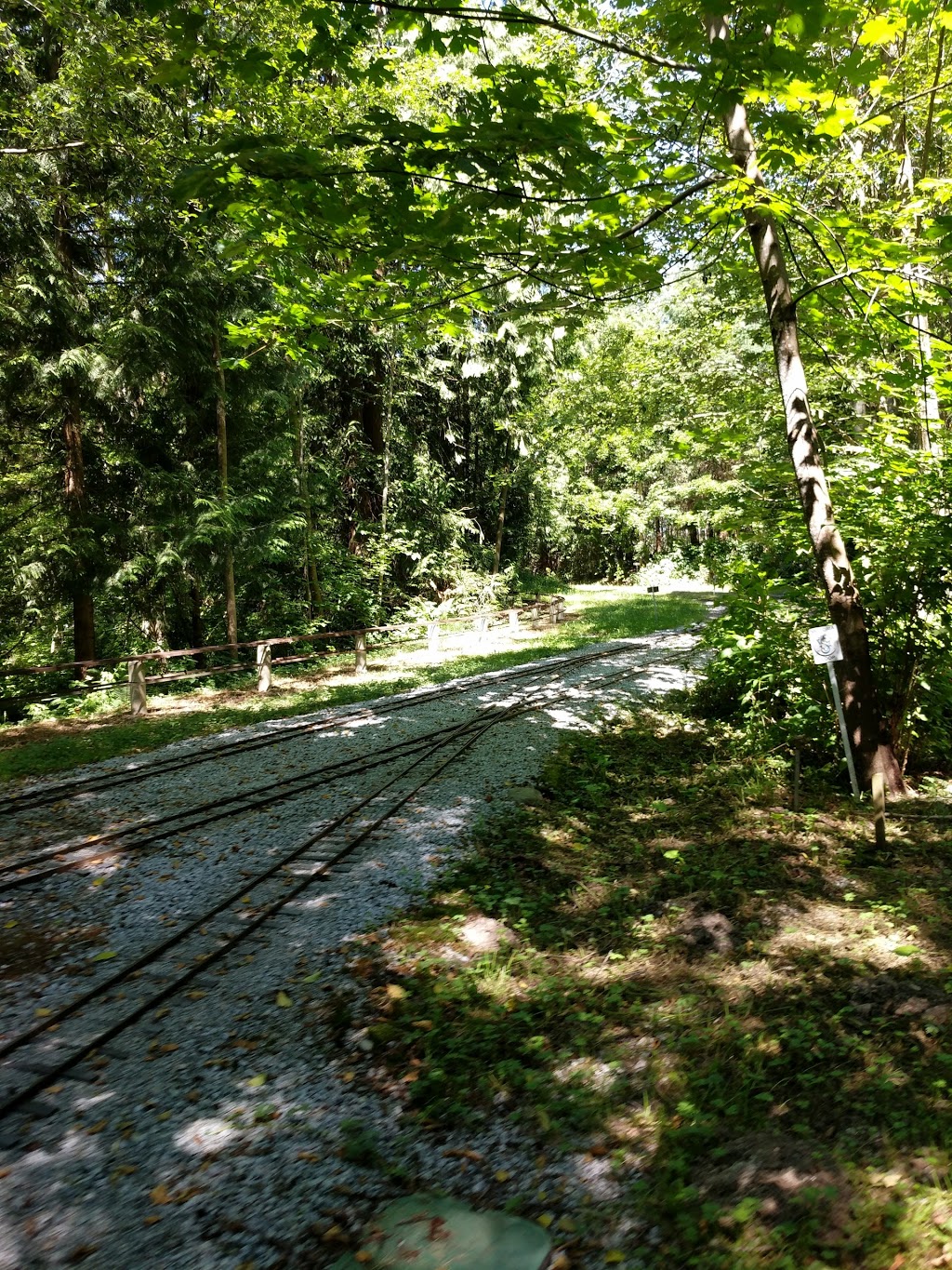 Burnaby Central Railway | 120 N Willingdon Ave, Burnaby, BC V5C 6K1, Canada | Phone: (604) 291-0922