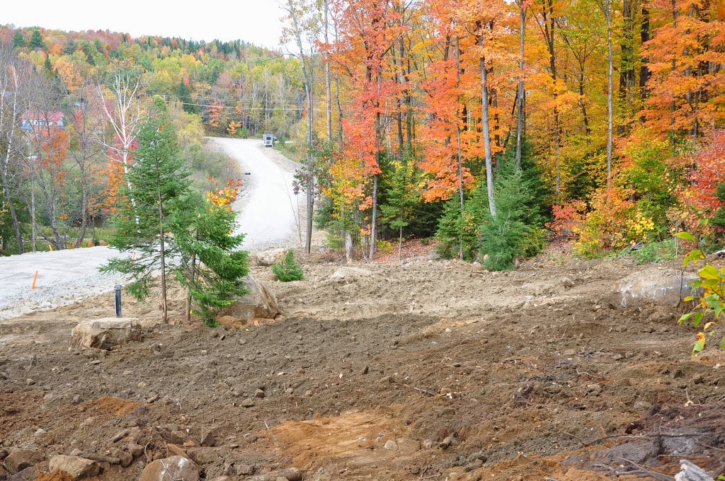 Domaine du Ruisseau | Chemin du Lac Connelly, Saint-Hippolyte, QC J8A 1T4, Canada | Phone: (450) 820-7758