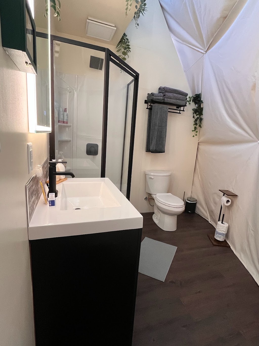 Forest Lane Domes and Experiences | Forest Lane Domes, 396 Guthrie Rd, Norton, NB E5N 4L8, Canada | Phone: (519) 216-9803