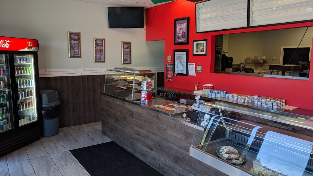 Paezanos Pizza | 420 Leacock Dr, Barrie, ON L4N 5G5, Canada | Phone: (705) 722-1717