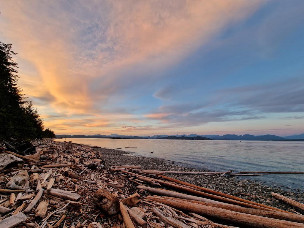 We-Wai-Kai Camp Site | Rebecca Spit Rd, Comox-Strathcona J, BC V0P 1H0, Canada | Phone: (250) 285-3111