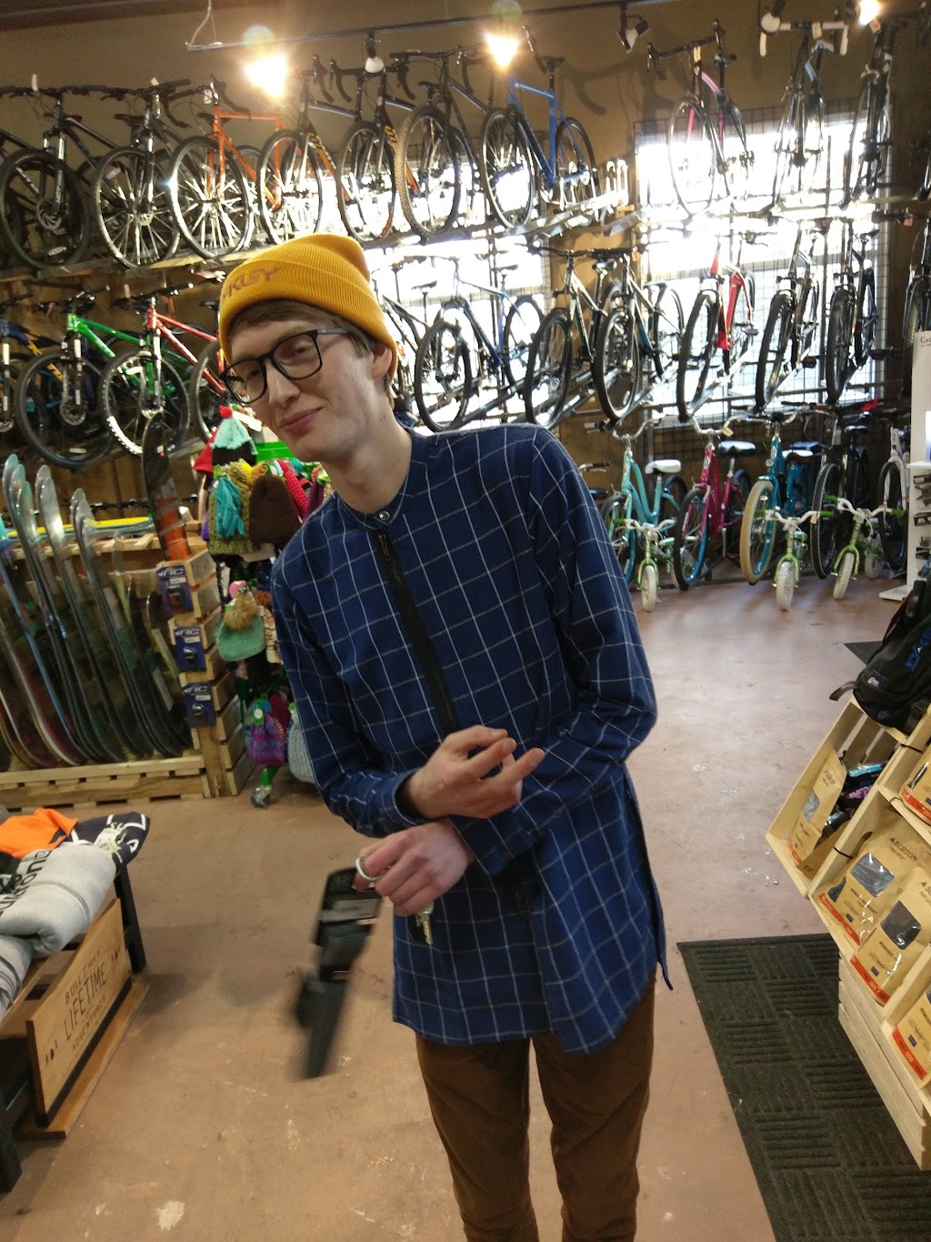 Mud Sweat and Gears | 3417 50 Ave, Red Deer, AB T4N 3Y3, Canada | Phone: (403) 340-2463