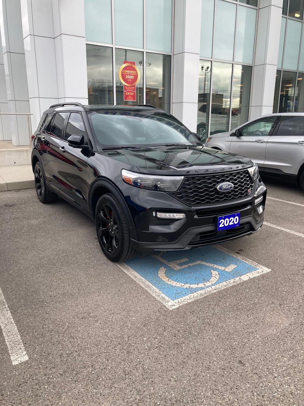 Thorncrest Ford | 1575 The Queensway, Etobicoke, ON M8Z 1T9, Canada | Phone: (416) 521-7000