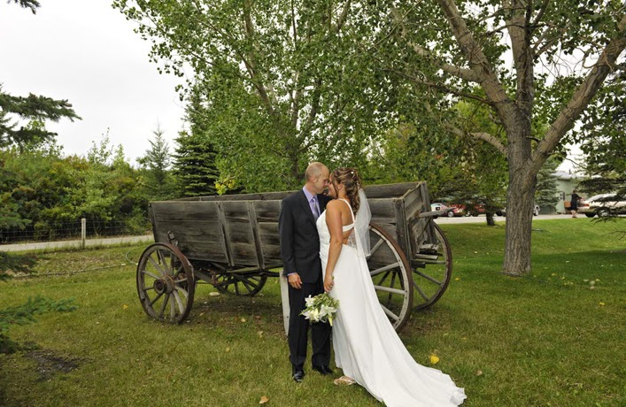 Riverview Bed & Breakfast | 354032 80 St, Okotoks, AB T1S 1A9, Canada | Phone: (403) 938-5862