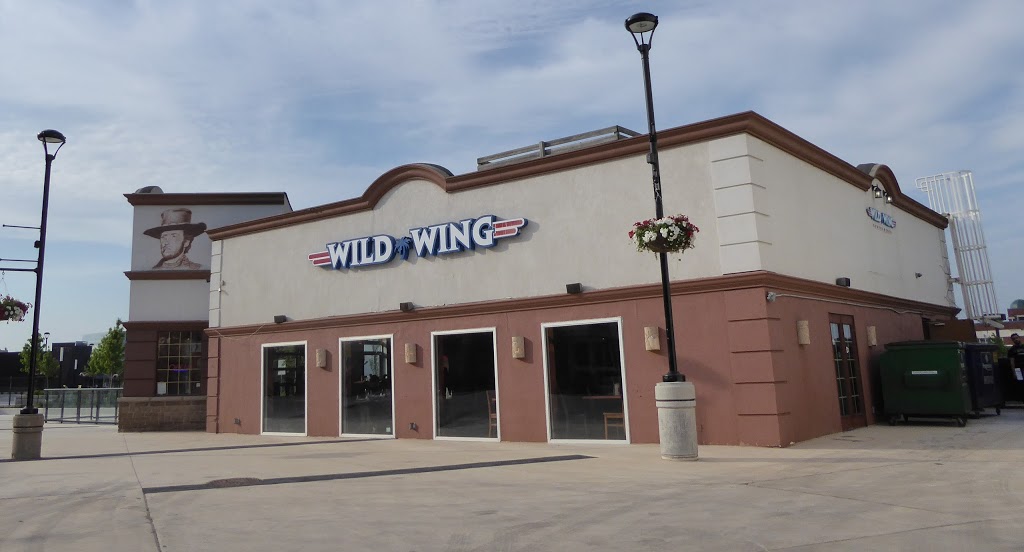 Wild Wing | 2051 Winston Park Dr, Oakville, ON L6H 6P5, Canada | Phone: (289) 644-2443