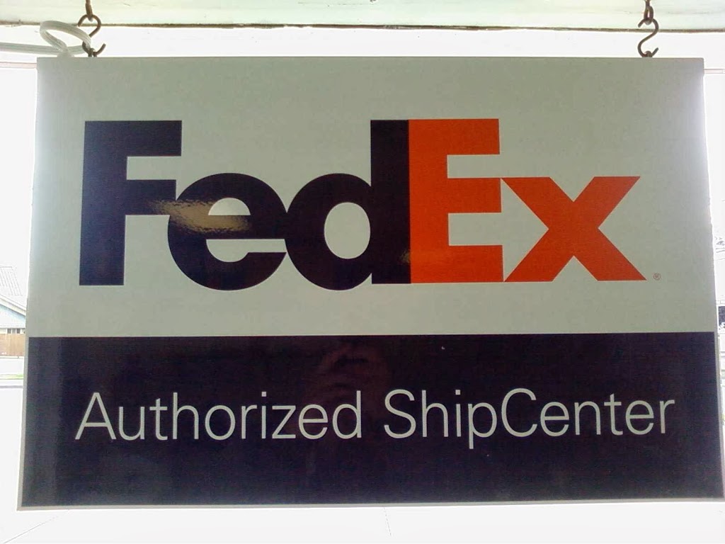 The Mailbox Shipping & Receiving | 1770 Front St, Lynden, WA 98264, USA | Phone: (360) 354-5766