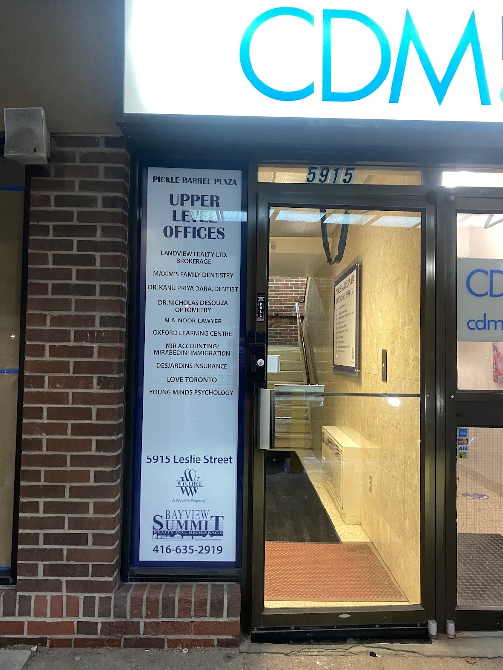 Maxims Family Dentistry Dr. Kanu priya Dara | 5915 Leslie St Suite 204, North York, ON M2H 1J8, Canada | Phone: (416) 493-9789