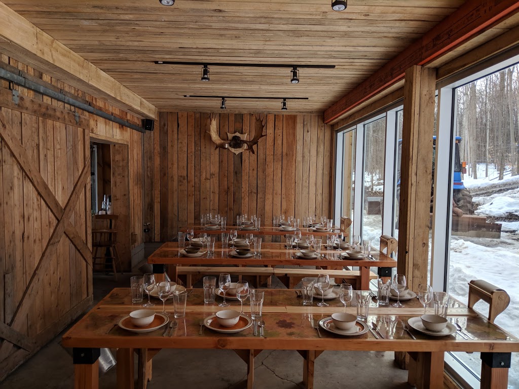 Cabane dà côté | 3595 Montée Robillard, Mirabel, QC J7N 2S3, Canada