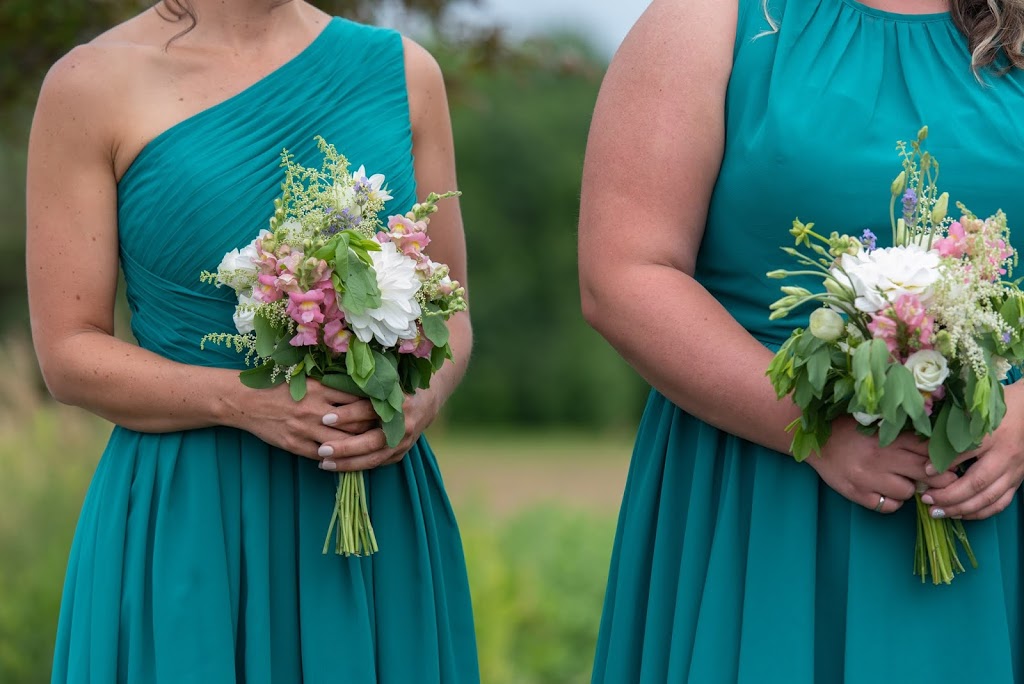 Barefoot Blooms | 4624 NS-215, Newport, NS B0N 2A0, Canada | Phone: (902) 790-6318