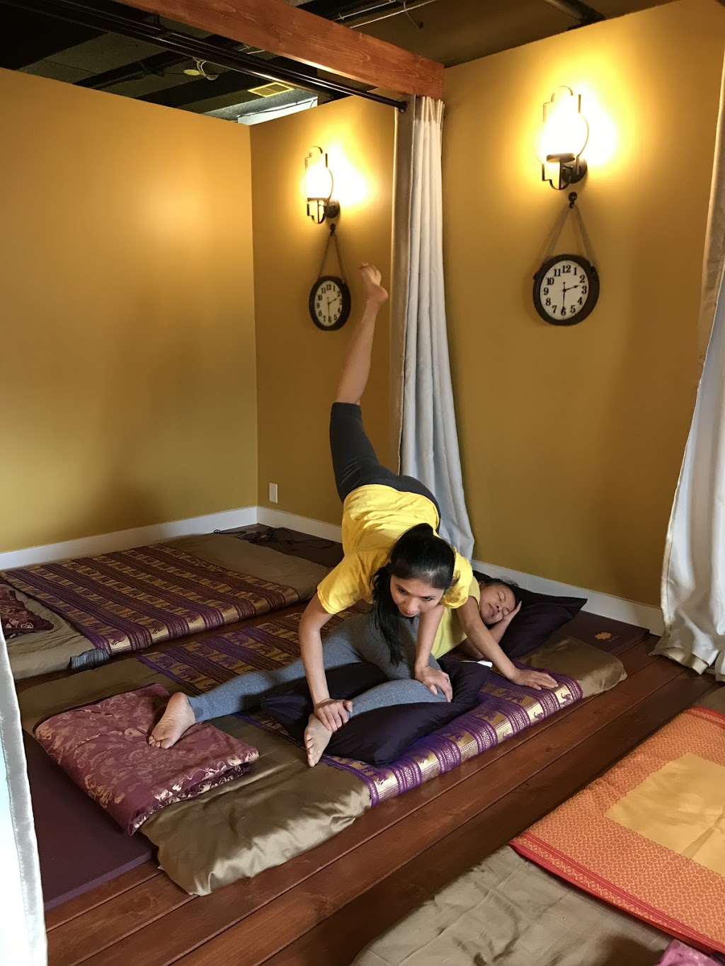Crystal Clear Ancient Thai Massage | 15243 Yonge St, Aurora, ON L4G 1L8, Canada | Phone: (289) 221-3045