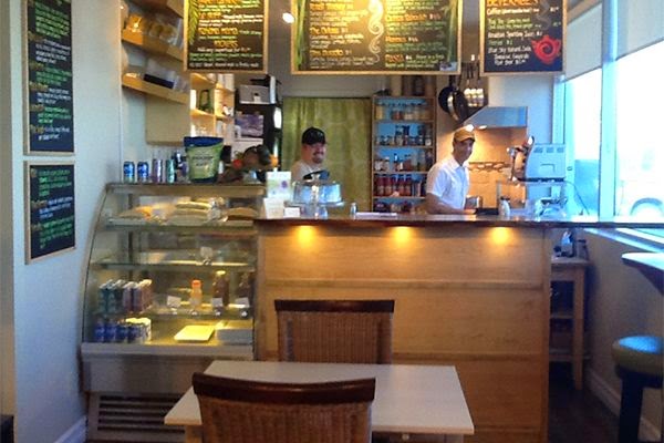 Vita Cafe and Juice Bar | 80 Southgate Dr, Guelph, ON N1G 4P5, Canada | Phone: (519) 837-4438