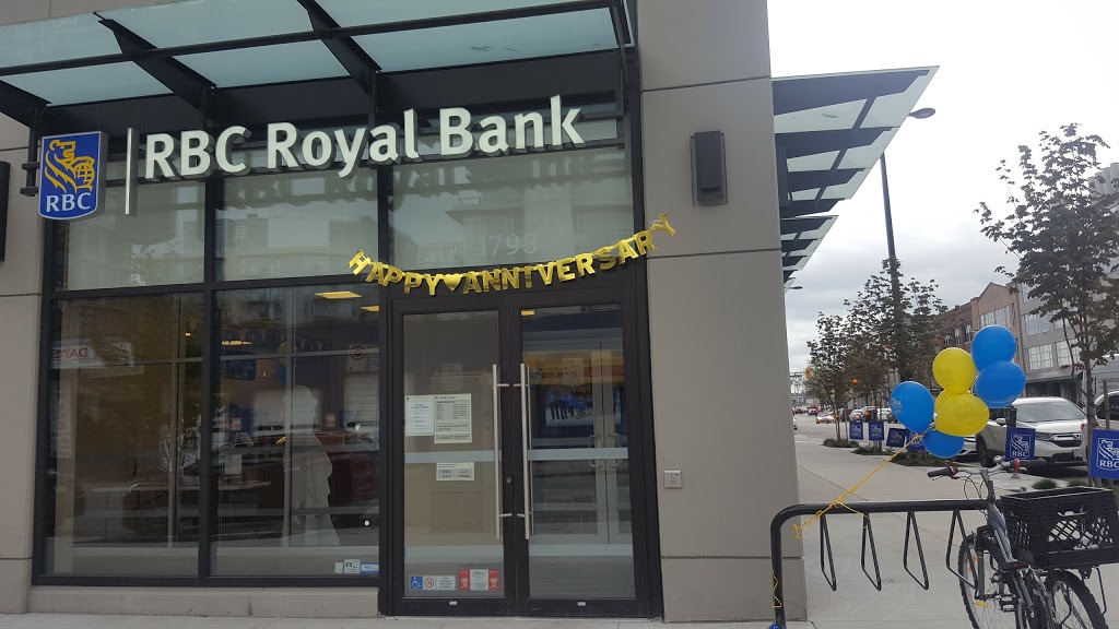 RBC Royal Bank | 1798 Ontario St, Vancouver, BC V5T 0G2, Canada | Phone: (604) 709-0136