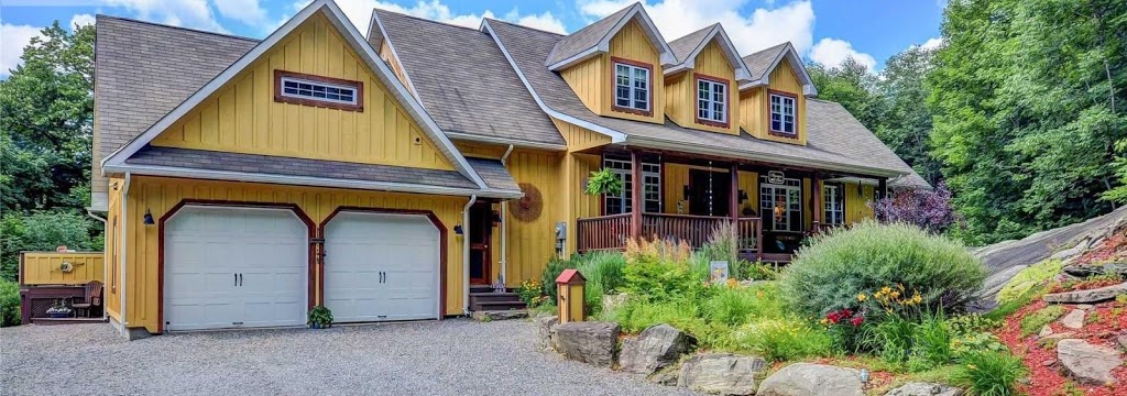 Algonquin West | 1080 Walkers Glen Crescent, Huntsville, ON P1H 2J6, Canada | Phone: (289) 690-6053
