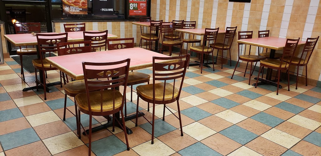 Pizza Nova | 400 Steeles Ave E, Brampton, ON L6W 3R2, Canada | Phone: (416) 439-0000